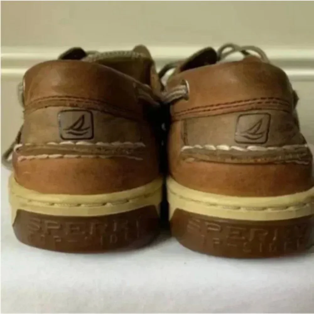 Sperry Men's Tan Billfish 3-Eye Leather Boat Shoe Size 9